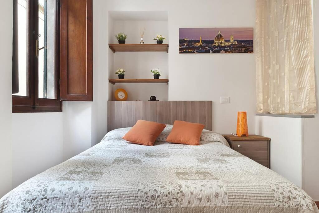 Nice Portion Of Property Near Santa Croce Florenz Exterior foto