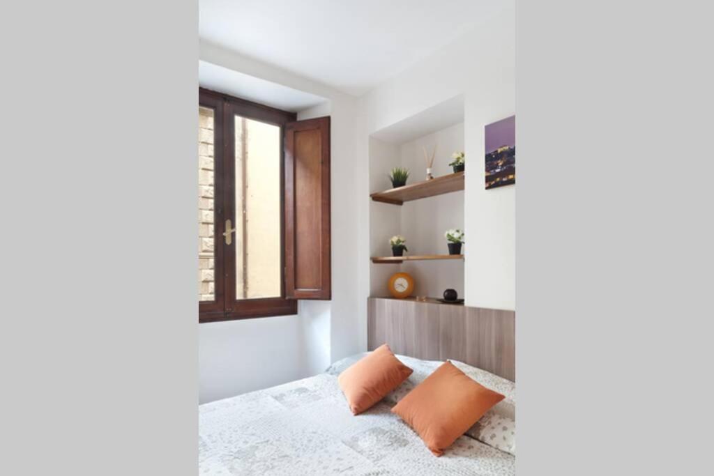 Nice Portion Of Property Near Santa Croce Florenz Exterior foto
